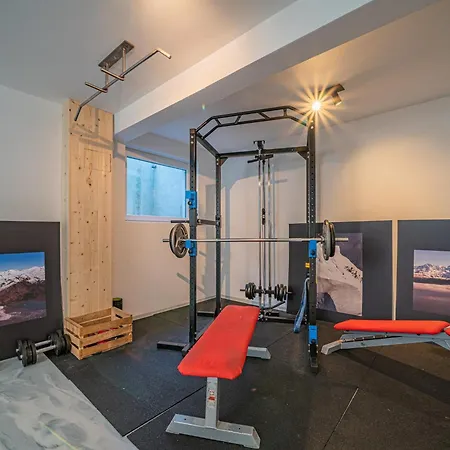 Tirola Bude Lisi Sepp 3-4 Apartman *